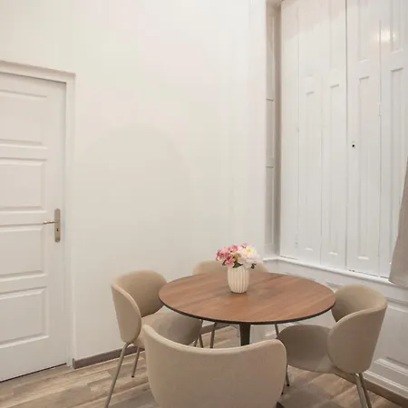 Cozy City Center E40 Apartments Budapest Exterior photo