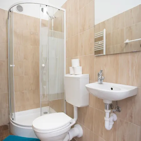 Cozy City Center E40 Apartments Budapest Exterior photo